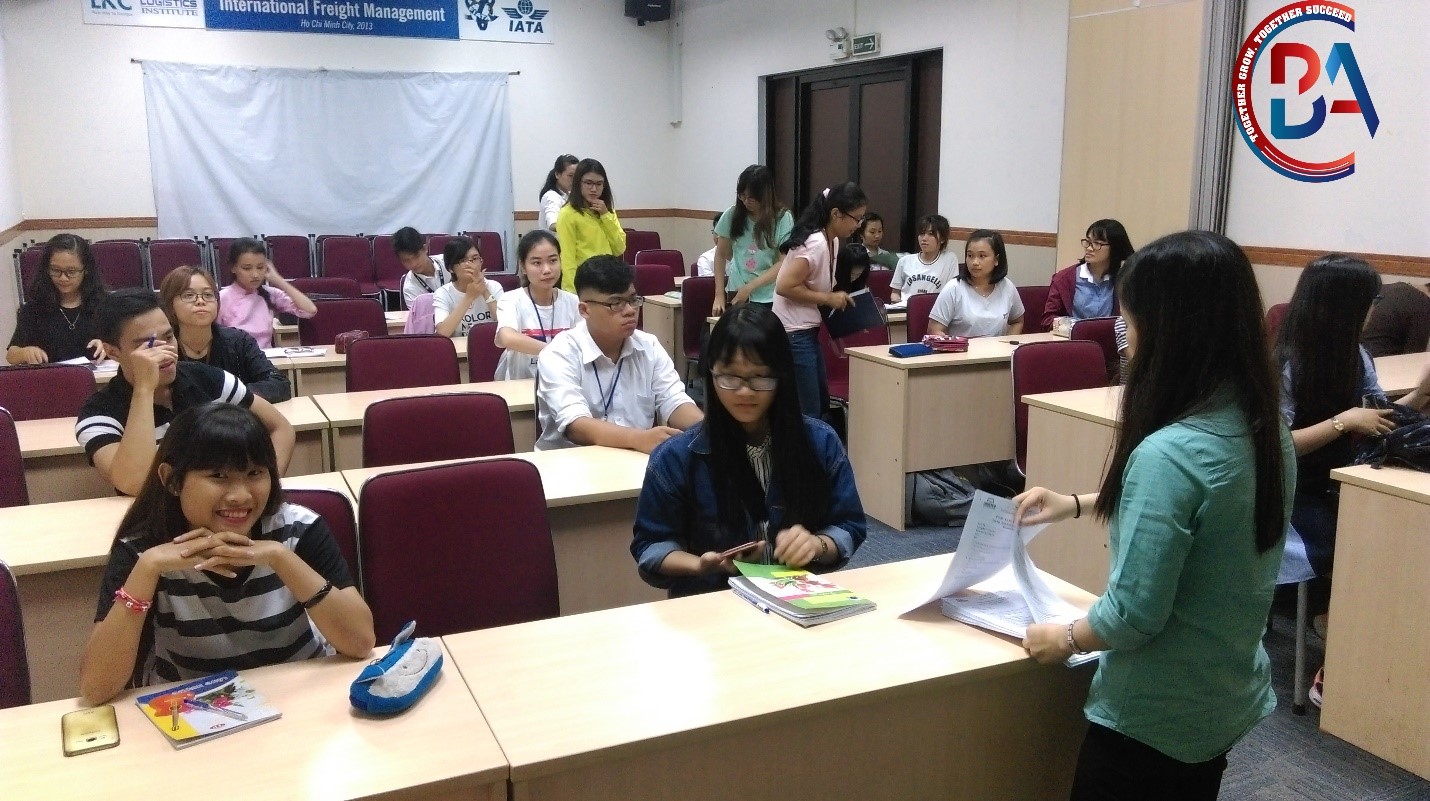 Picture 3: Candidates listened to content about regulation before exam