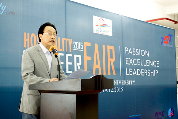 Ông Lã Quốc Khánh - Phó Giám đốc Sở Du lịch Thành phố phát biểu tại Ngày hội
