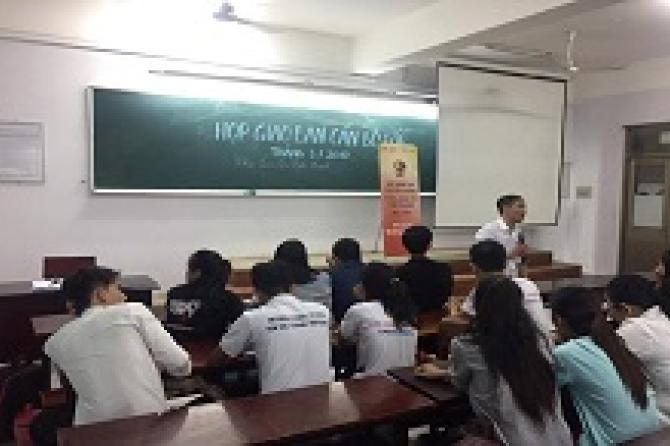 Họp giao ban Lớp trưởng, Tổ trưởng, Cán bộ Đoàn - Hội tháng 3-2017