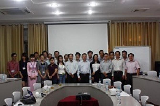 Buổi họp mặt Ban liên lạc cựu sinh viên của Khoa năm học 2014-2015