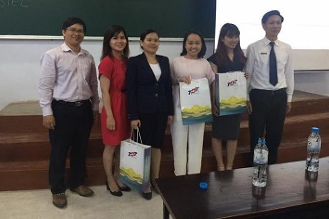  Chương trình giao lưu sinh viên ngành Marketing với Doanh nghiệp về chủ đề Nghiên cứu thị trường