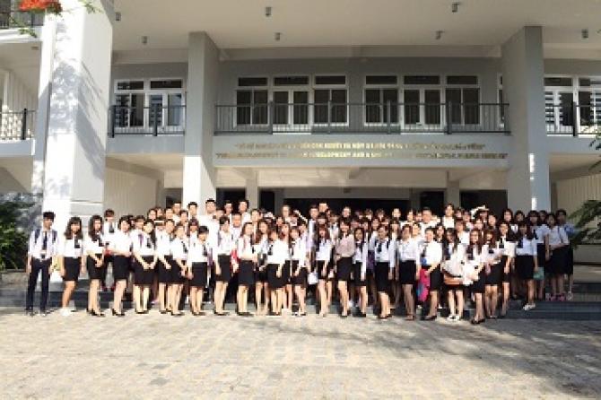 Tuần học tập thực tế môn quản trị Resort và khu vui chơi giải trí tại Nha Trang