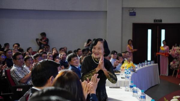 PGS.TS. Đồng Thị Thanh Phương - Nguyên Phó Khoa Trưởng, Khoa Kinh tế và Quản trị kinh doanh