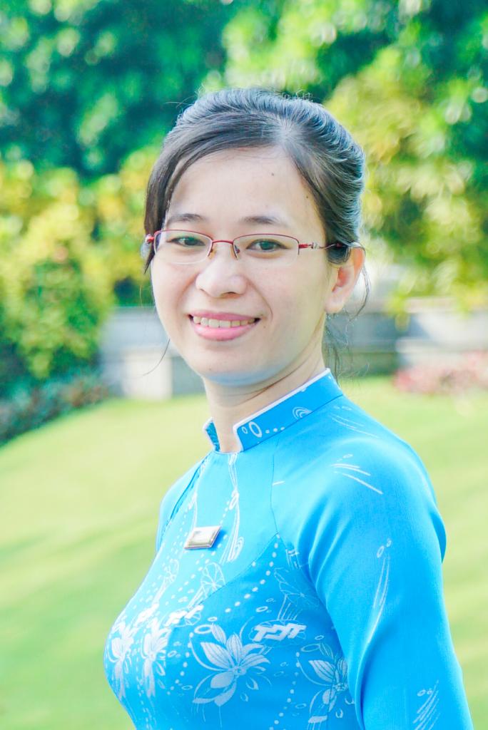 thuy.jpg