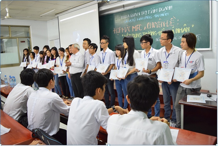 Hội thảo : “Nghệ thuật xây dựng Thương hiệu cá nhân”