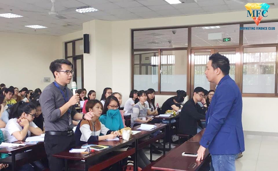 Talkshow “Utilizing STP (Segmentation - Targeting - Positioning) to develop marketing strategies”