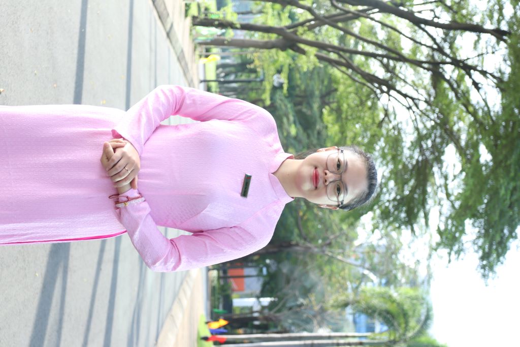 Nhi